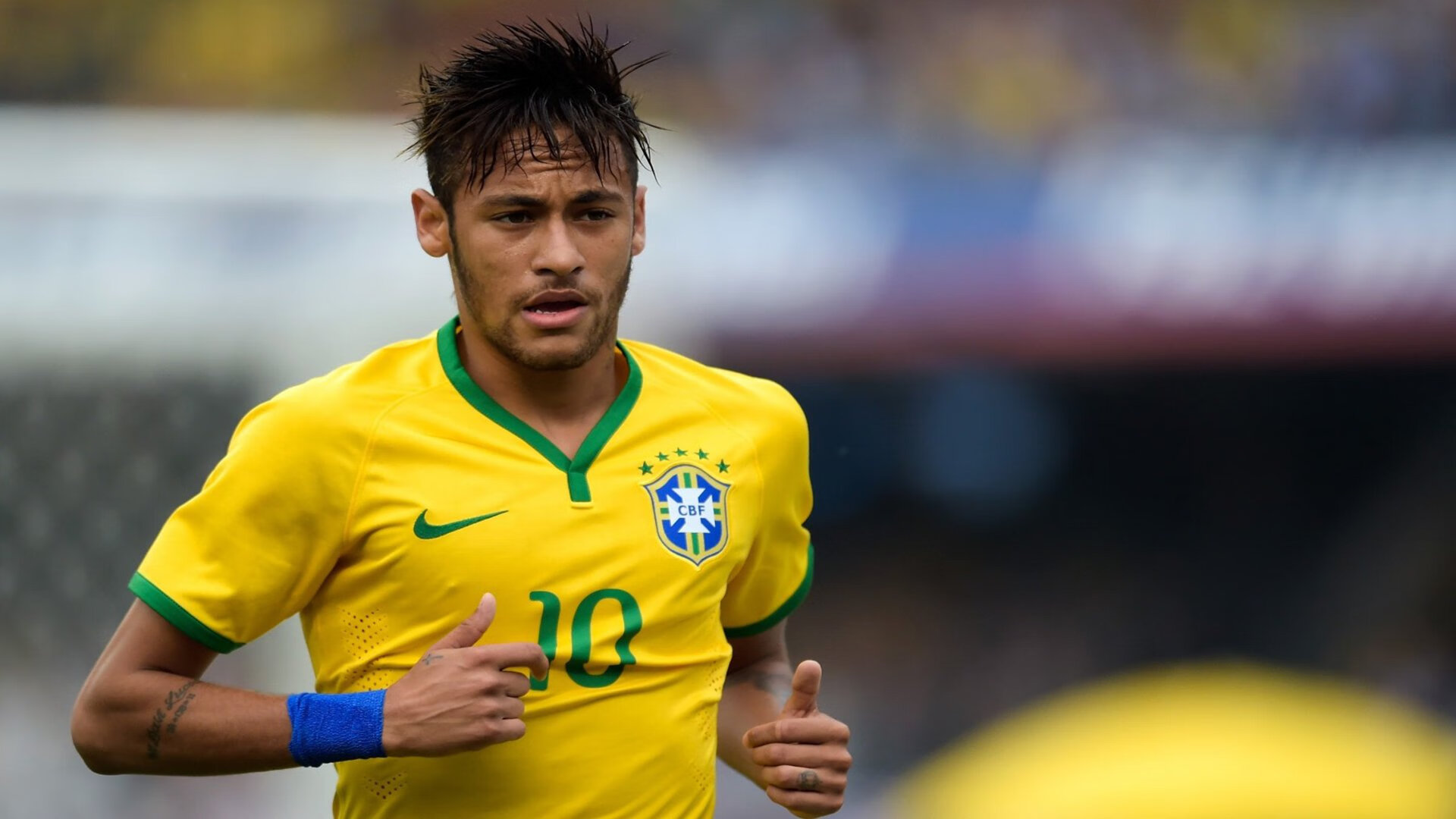 巴塞罗那球队精心准备,迎接挑战全力以赴,巴塞罗那全队合影